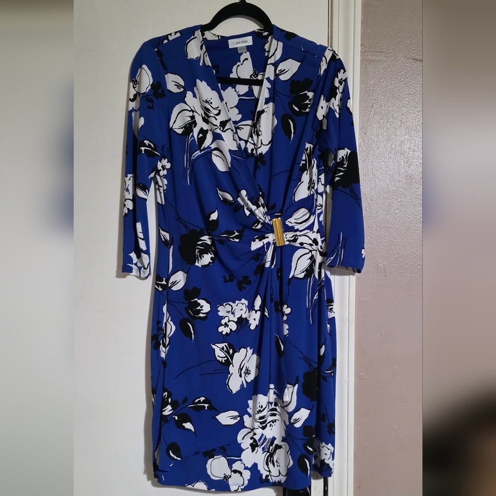Calvin Klein Blue and White Floral Long Sleeve Dress